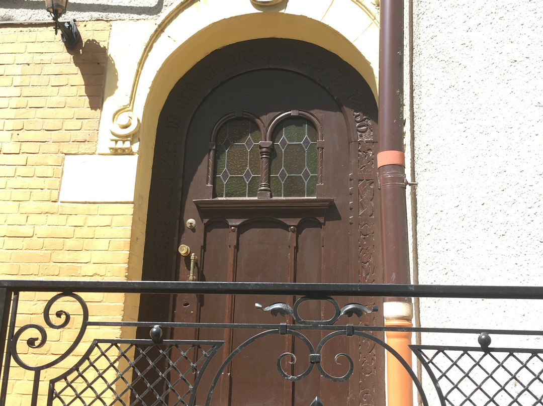 The Apartment-Gallery House with a Gargoyle-加里宁格勒必去景点