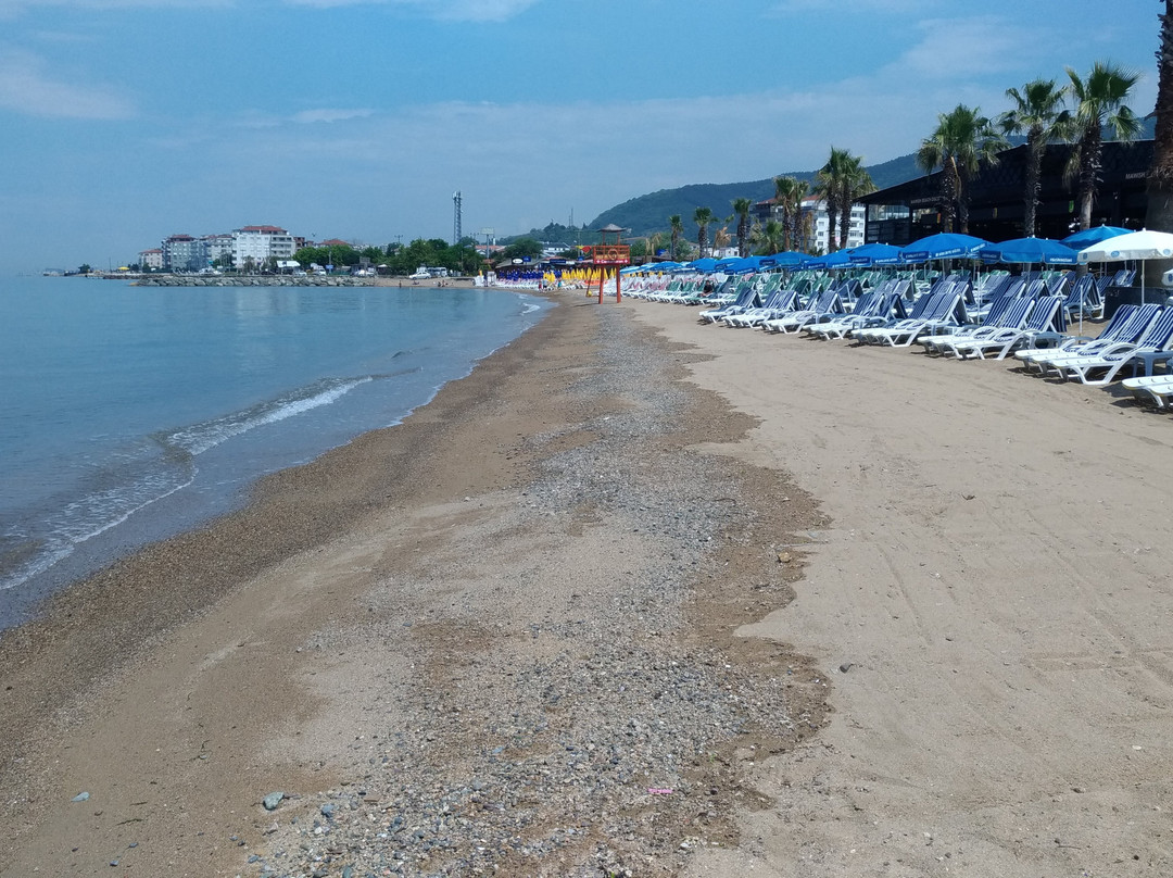 Maviş Plajı