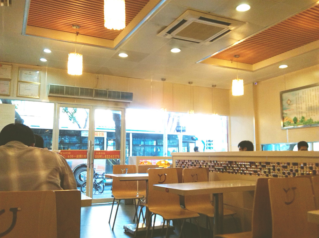 集集小镇(金沙江路店)