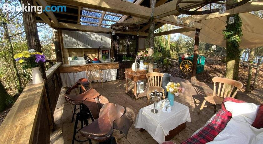Moreland's Camping