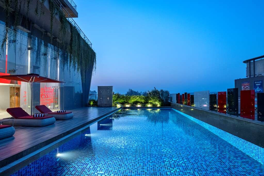 Radisson RED Chandigarh Mohali主图