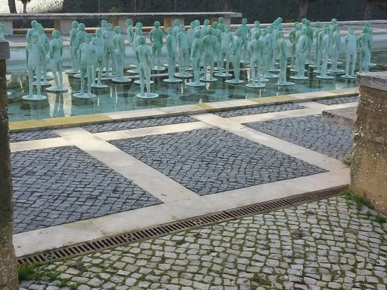 69 Homens de Bessines-里斯本必去景点