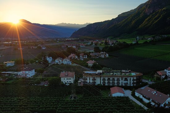 纳普拉艺术设计酒店主图