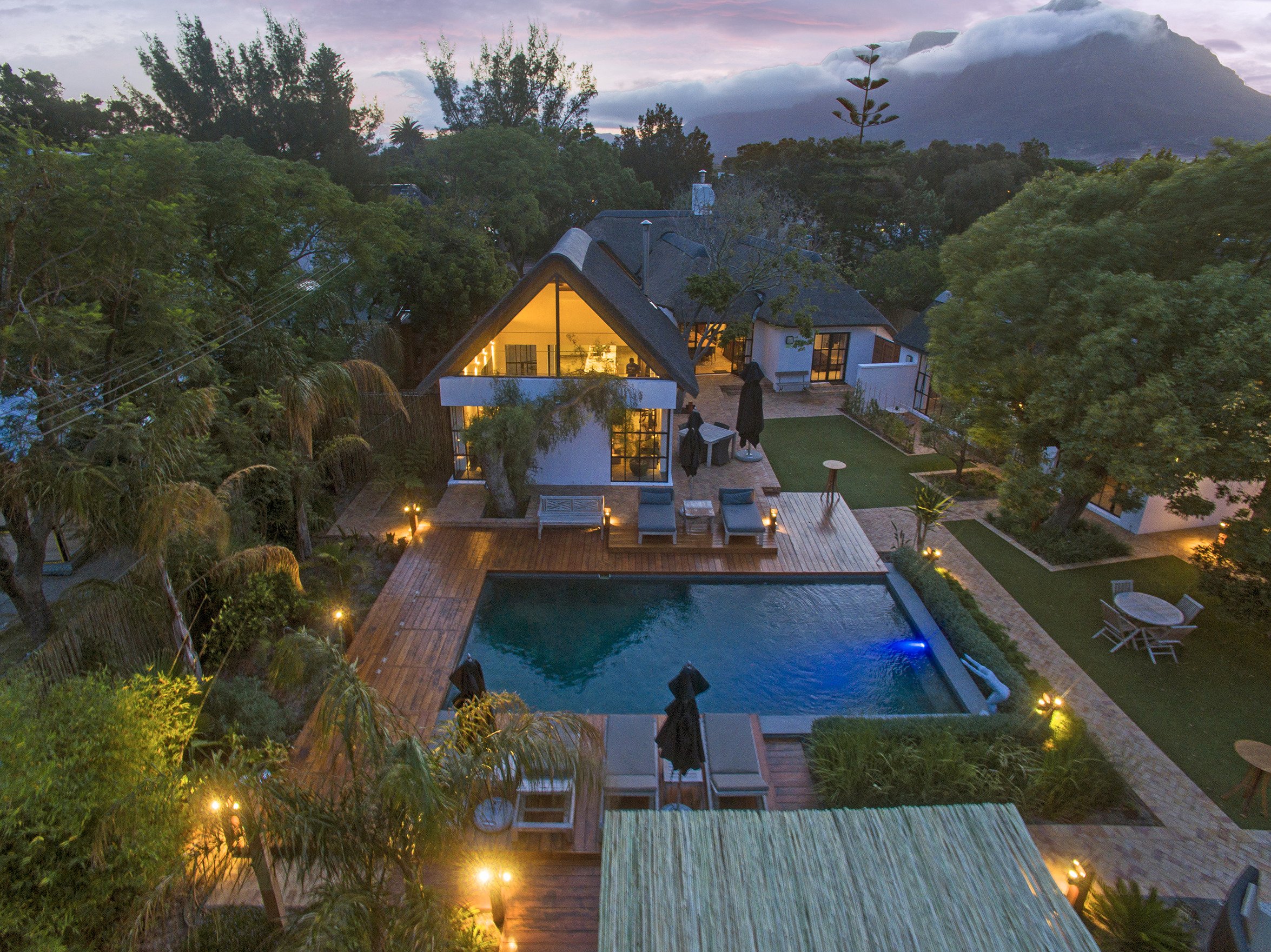 Garden Retreat-官方