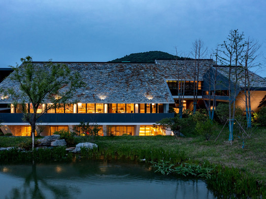 voco Nanjing Garden Expo by IHG主图