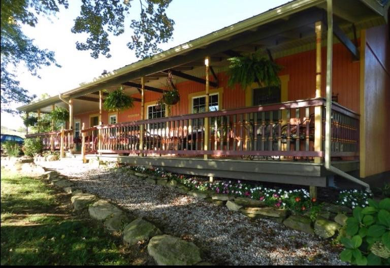 Chester旅游景点-Pleasant Hill Vineyards