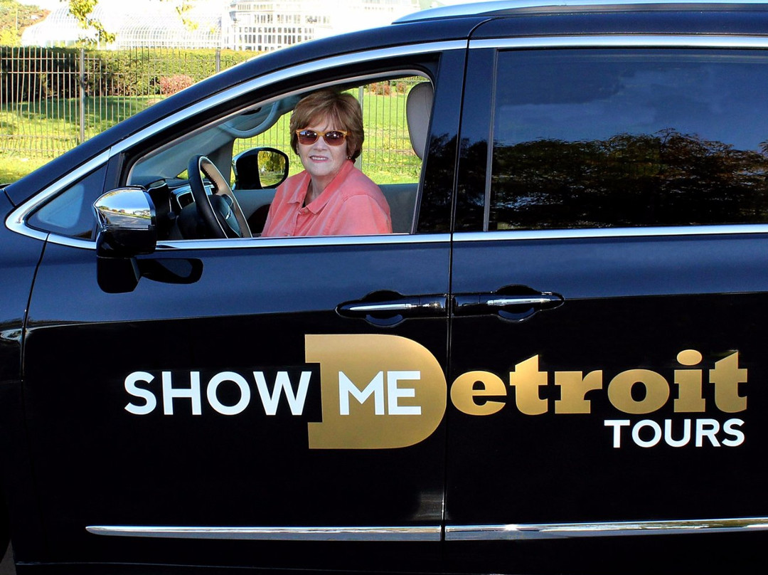 Show Me Detroit Tours景点图片
