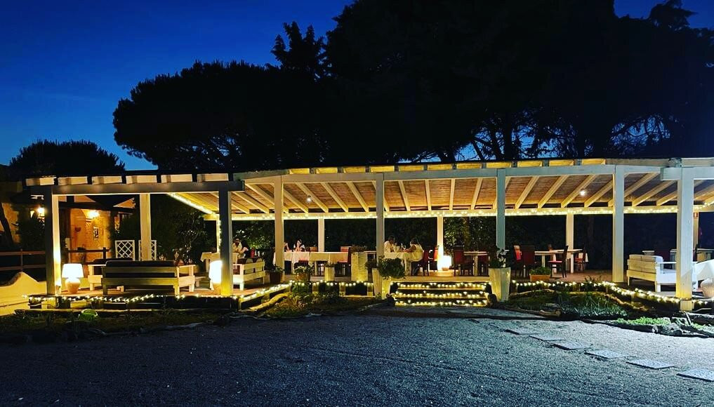 San Vero Milis餐馆和美食-Carduus Restaurant