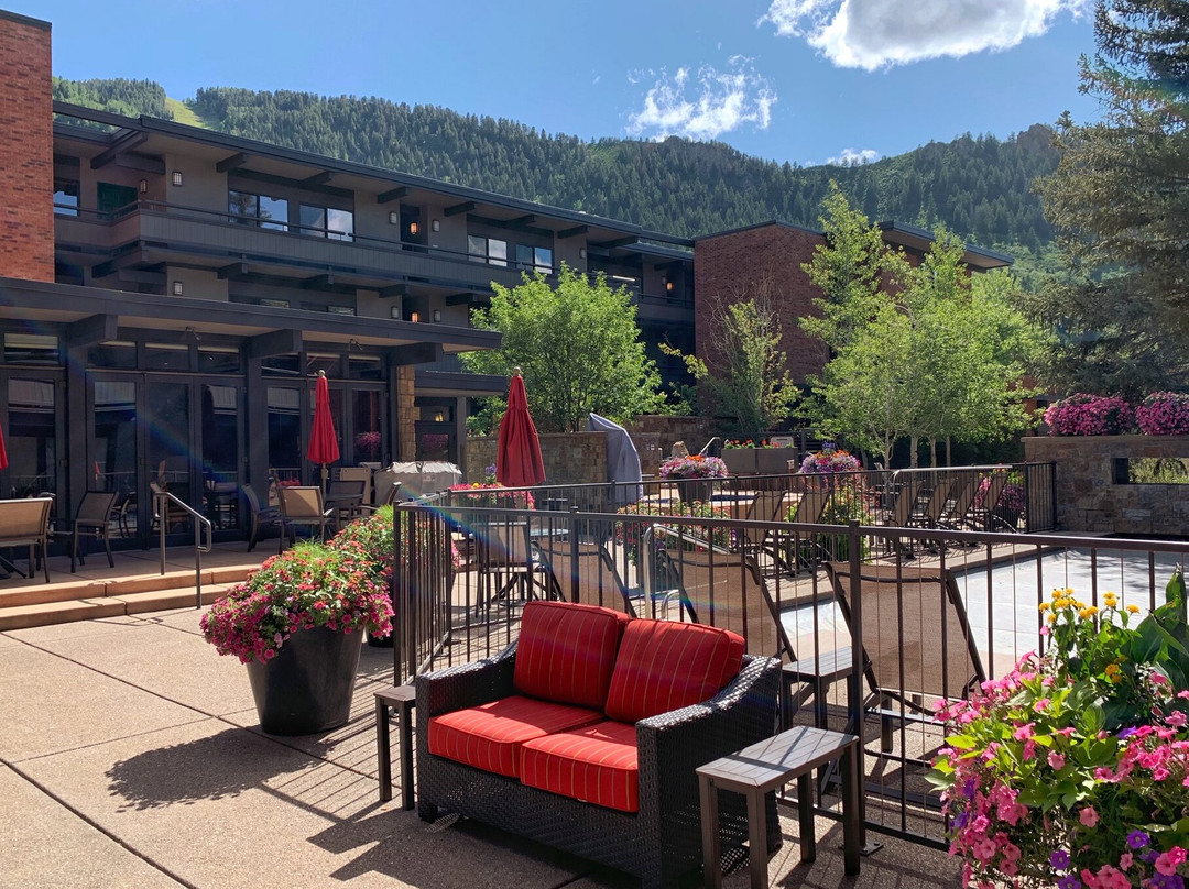Aspen Square Condominium Hotel