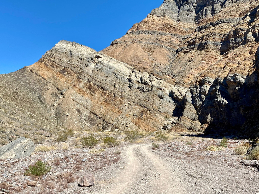 Echo Canyon-死亡谷国家公园必去景点