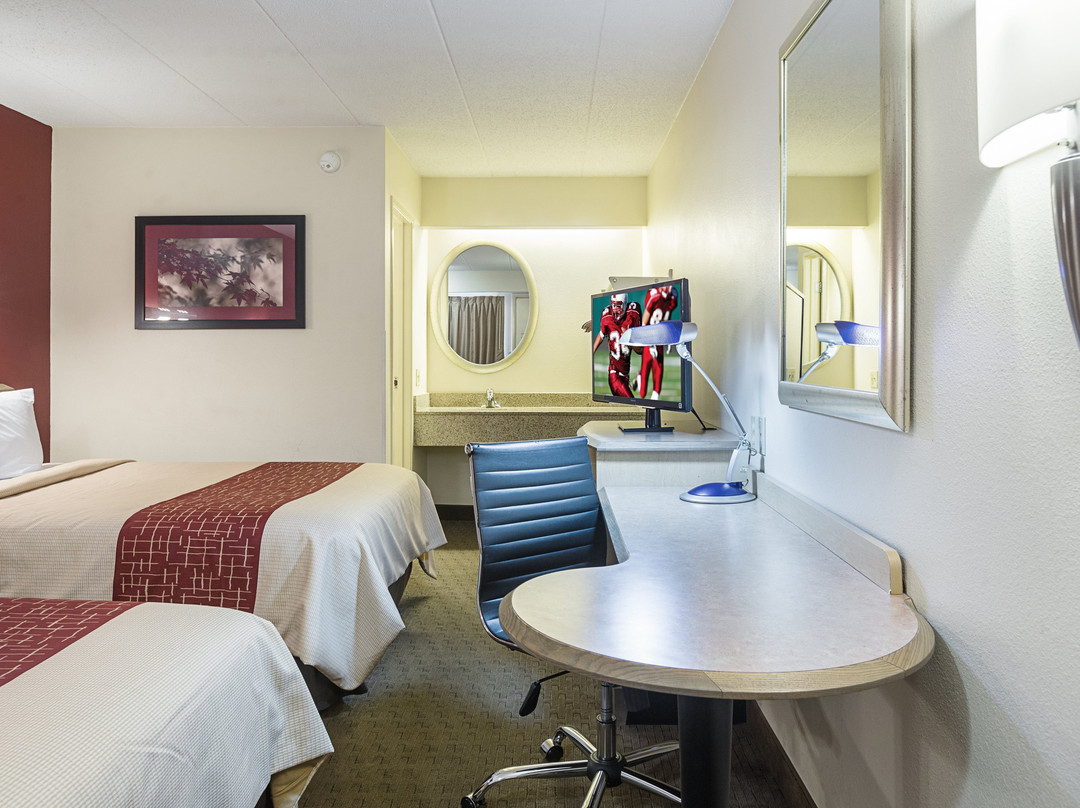 Red Roof Inn Detroit - Farmington Hills主图