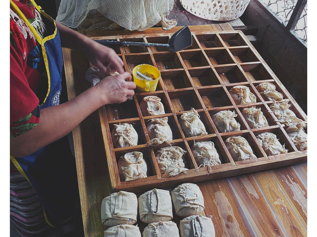Wat Phra Bat Huai Tom-里县必去景点