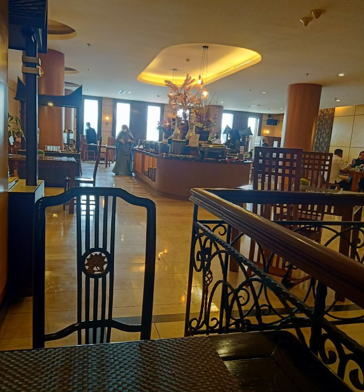 岩石广场酒店主图