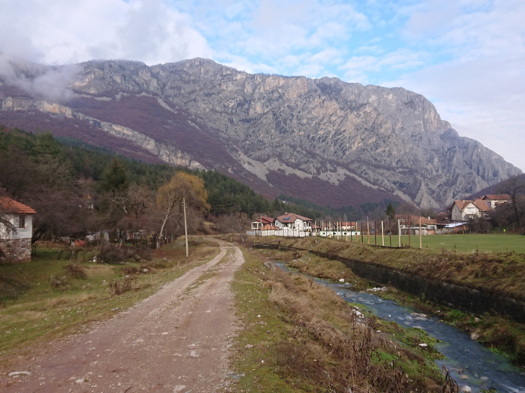 “Vrachanski Balkan” Nature Park-Vratsa必去景点