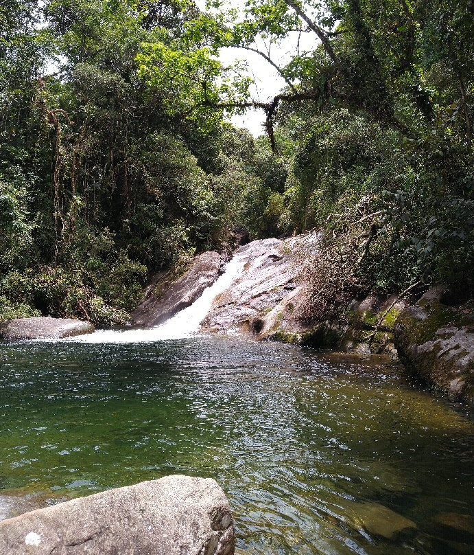 Cachoeira do Poço do Marimbondo-Visconde de Maua必去景点