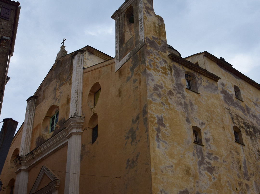 Catedral St. Jean Baptiste-卡尔维必去景点