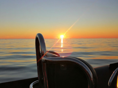 West Coast RIB Charter-Molpe必去景点