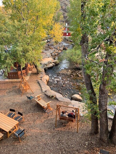 Silver Moon Inn主图