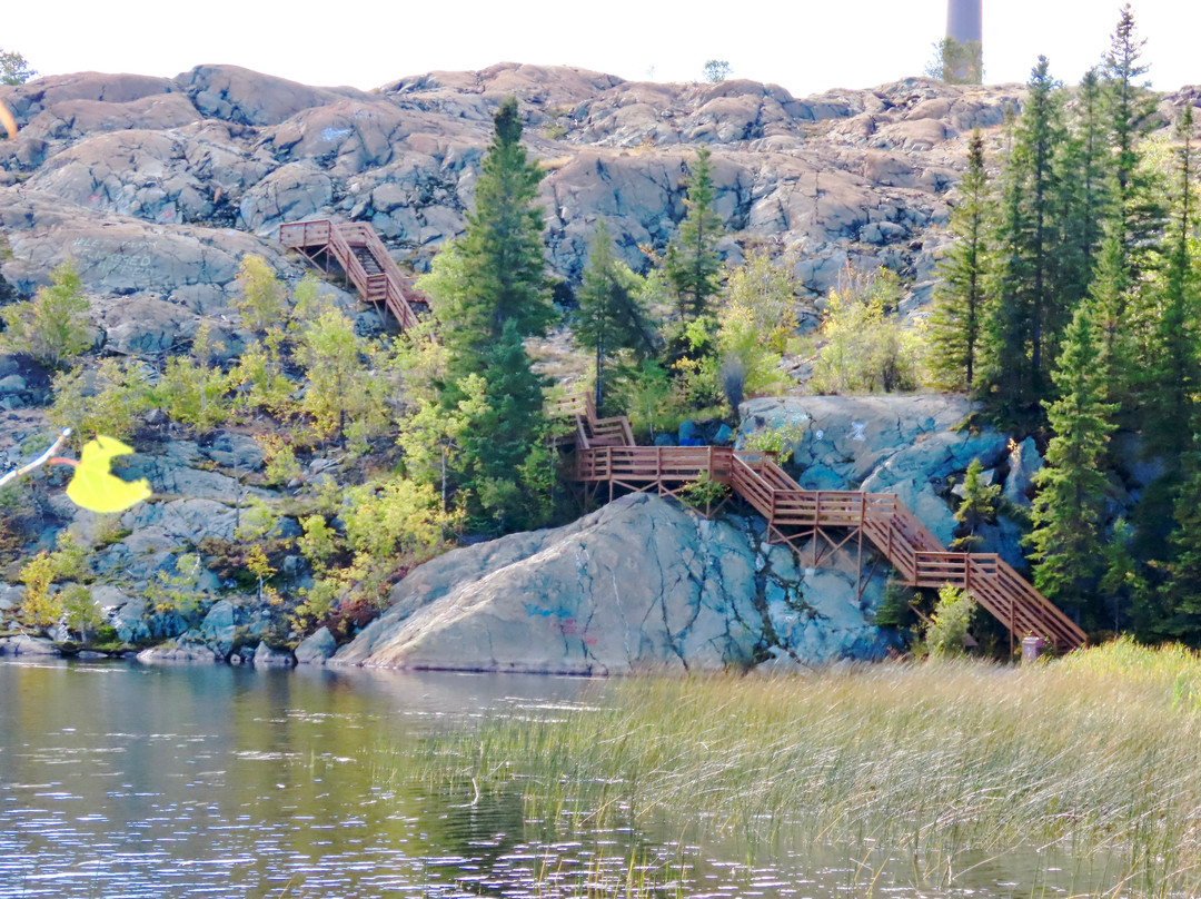 Flinty’s Boardwalk & Hiking Trail-Flin Flon必去景点