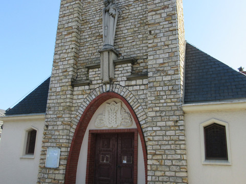 Chapelle Notre-Dame-de-la-Vallée-Saint-Prix必去景点