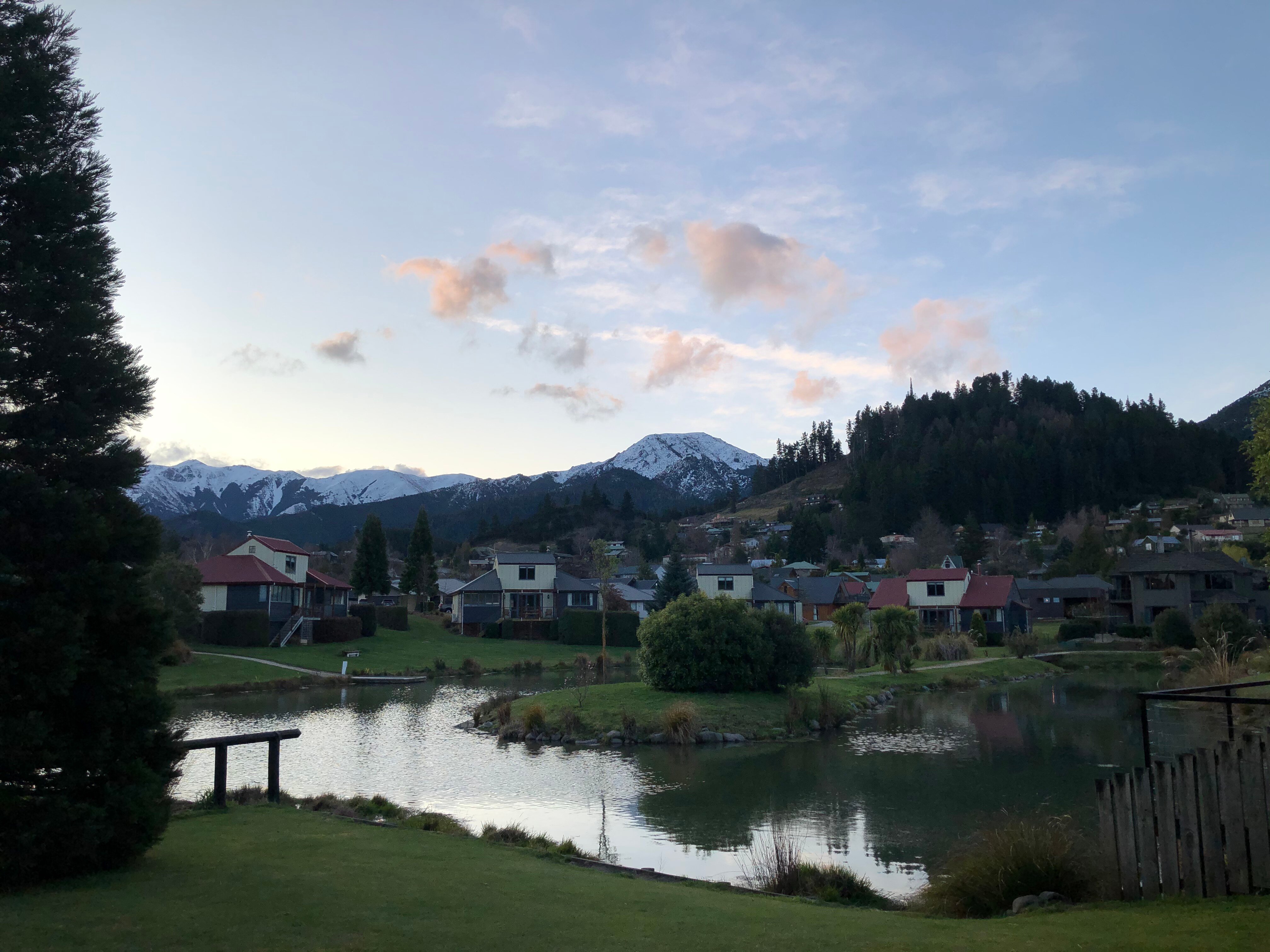 乡村湖泊公寓式酒店-酒店景观