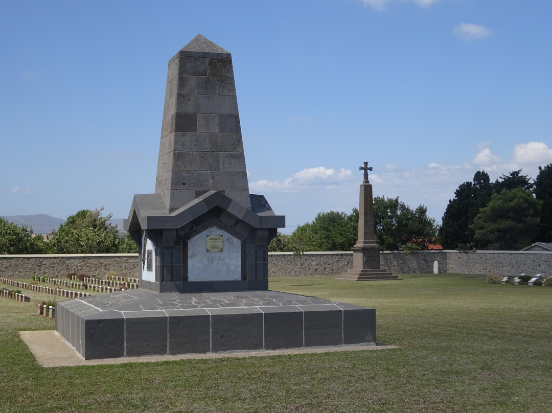 East Moudros Military Cemetery景点图片