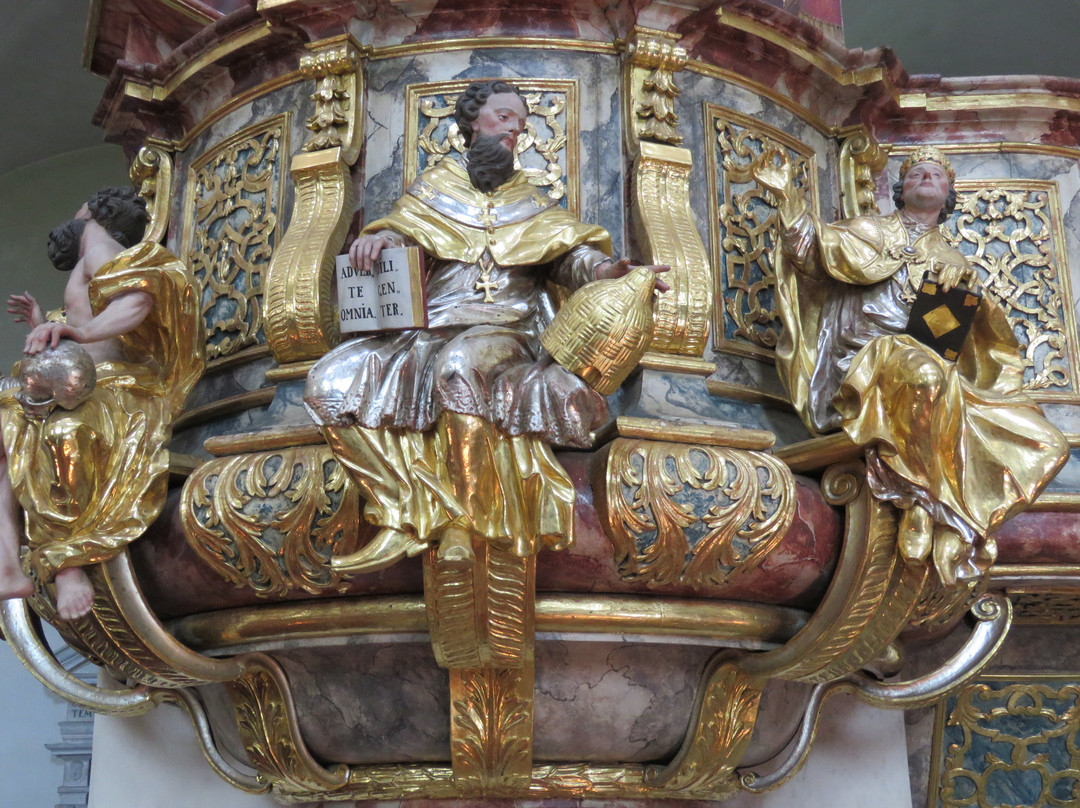 Stift Griffen/Grebinjski klošter-Griffen必去景点