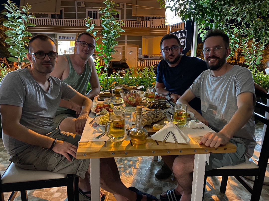 Grill Zone House (Ksamil)餐厅/美食点评 餐厅地址/餐厅电话/餐厅周边信息/餐厅推荐菜