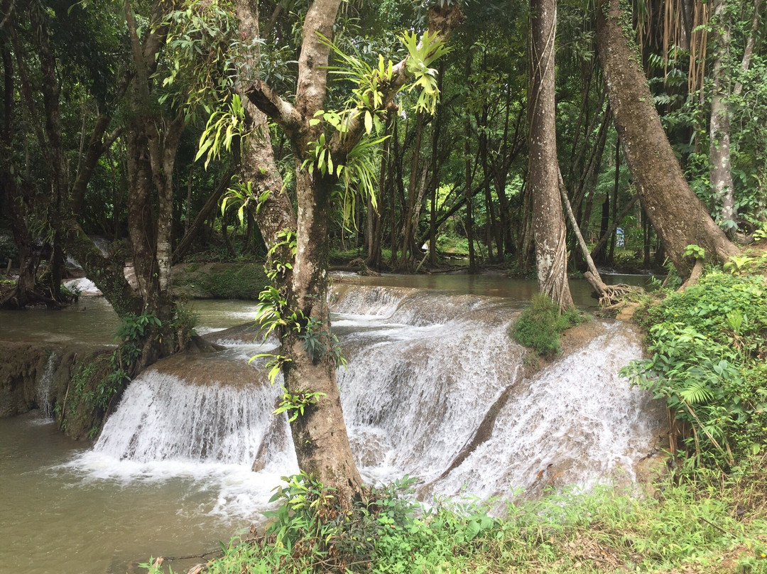 Namtok Kroeng Krawia景点图片