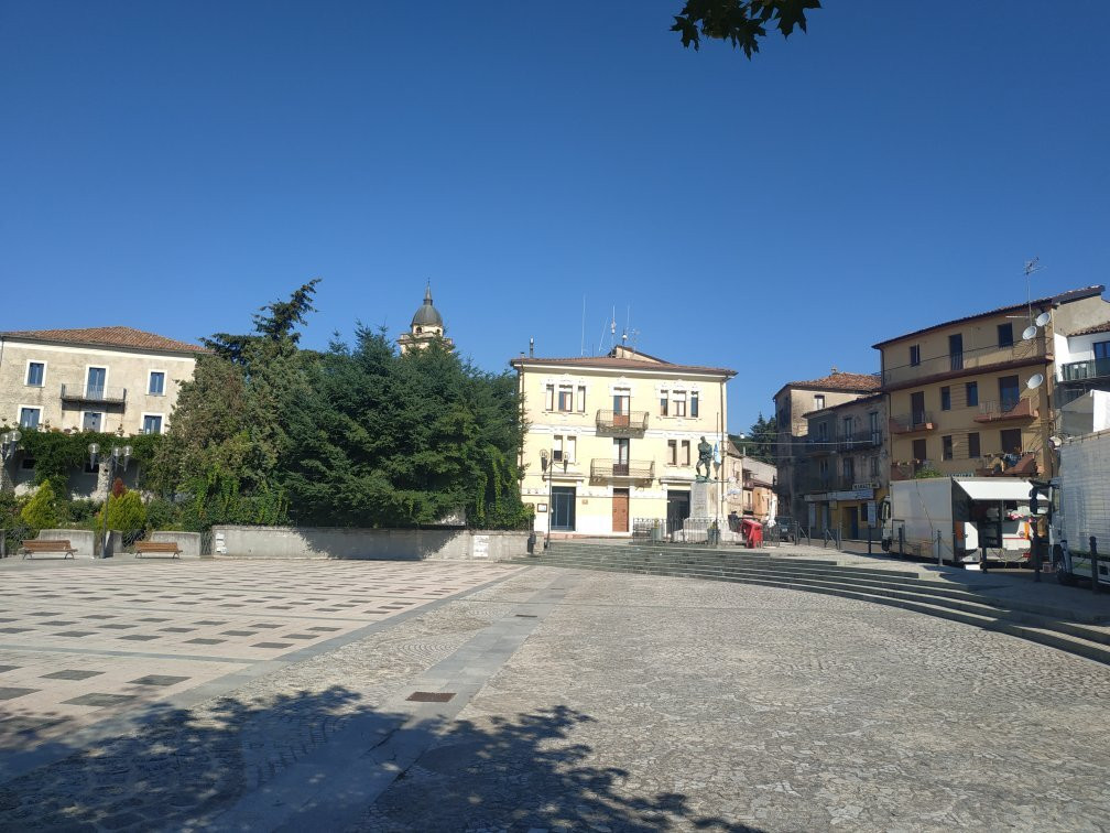 Piazza Bonini景点图片