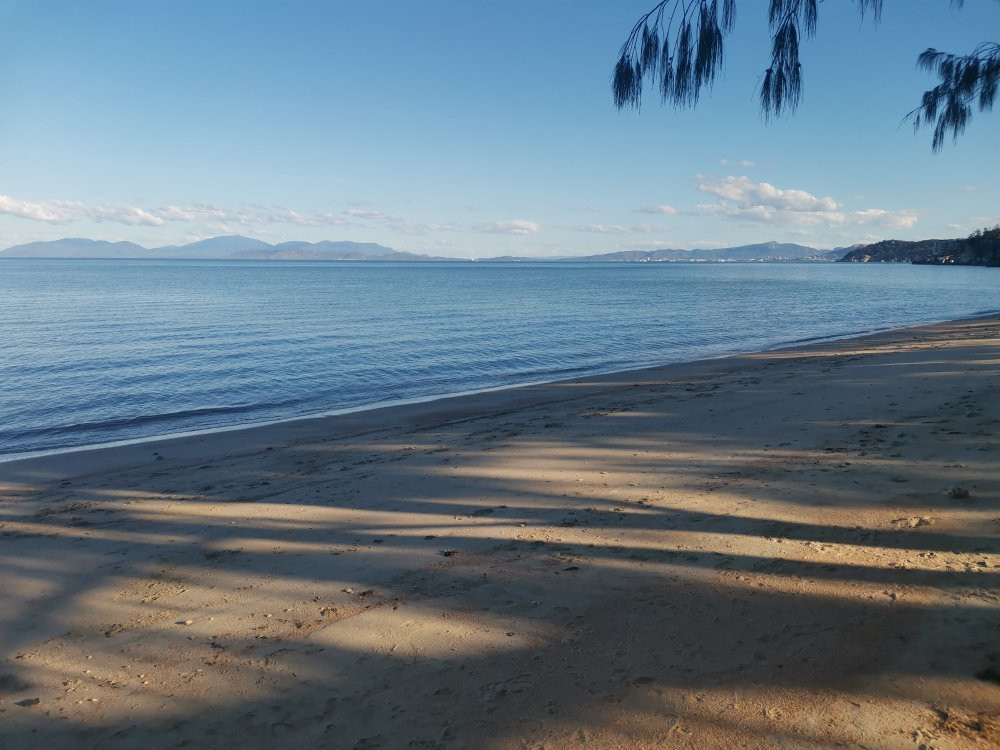 阿卡帝海滩客房酒店主图