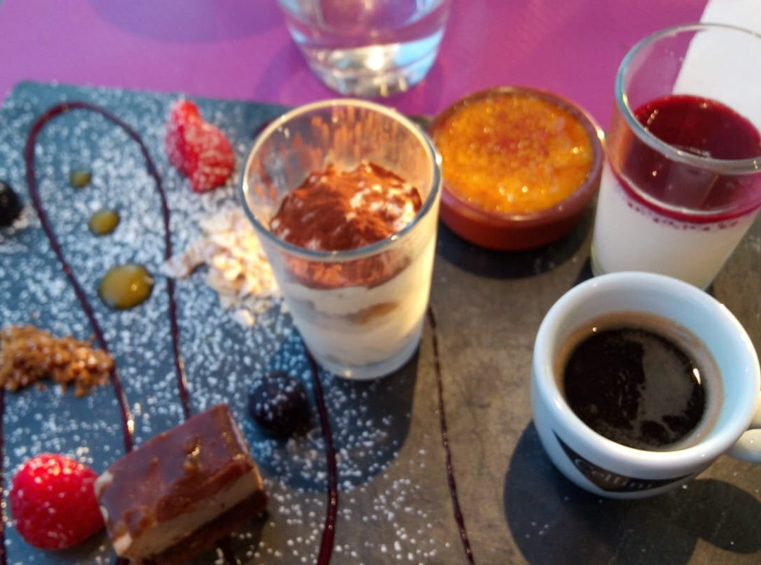 Hotel - Restaurant La Claire Foret主图