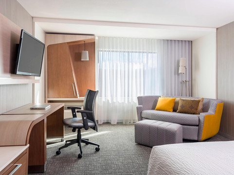 Courtyard Dallas Grand Prairie主图