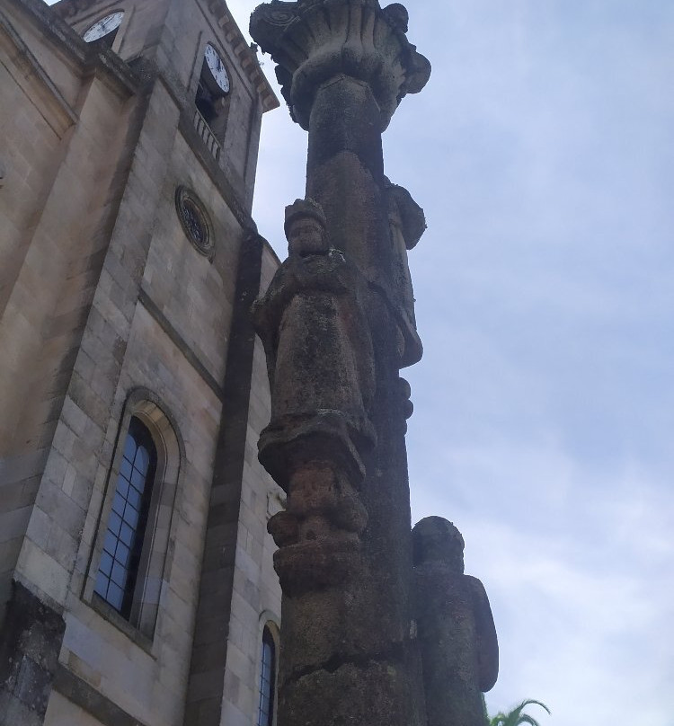 Iglesia de Santo Tomas Becket.景点图片