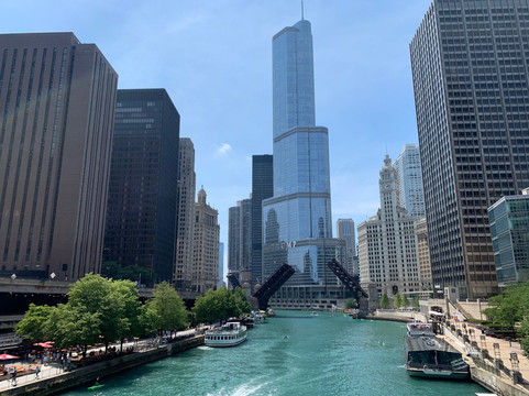 麦当劳单车中心-芝加哥必去景点