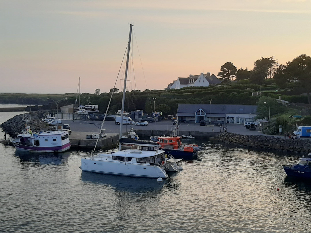 Le Port De Peche-Doelan必去景点