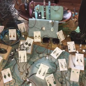 Cool Water Jewelry-Joliet必去景点