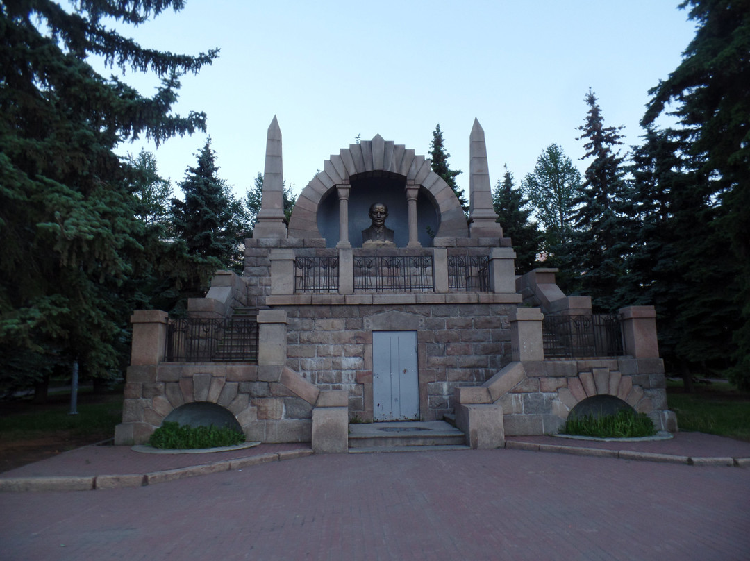 Monument-Mausoleum to Lenin-车里雅宾斯克必去景点