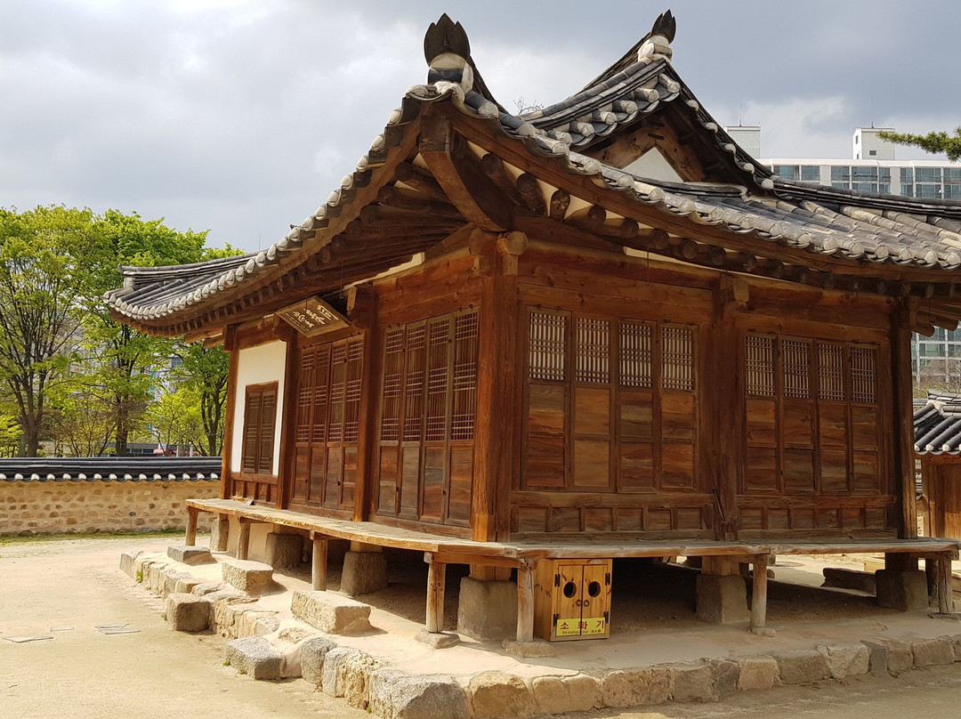 Hoedeok Dongchundang-大田必去景点