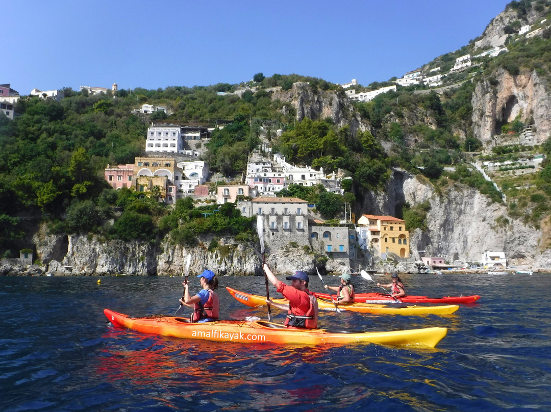 Amalfi Coast Sea Kayak Tours-阿马尔菲必去景点