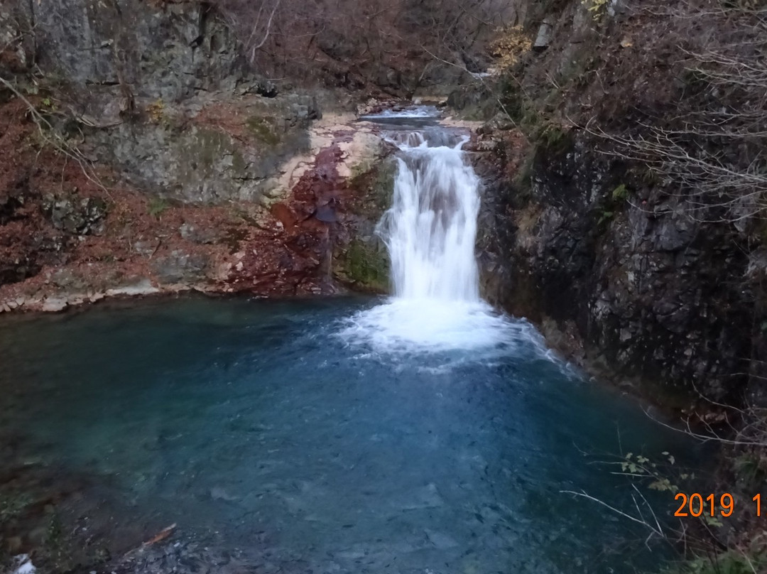 Oizumi Waterfall景点图片