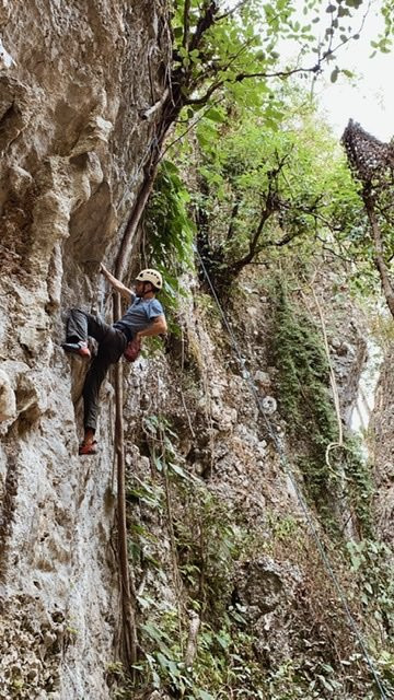 Adam's Rock climbing school-旺阳必去景点
