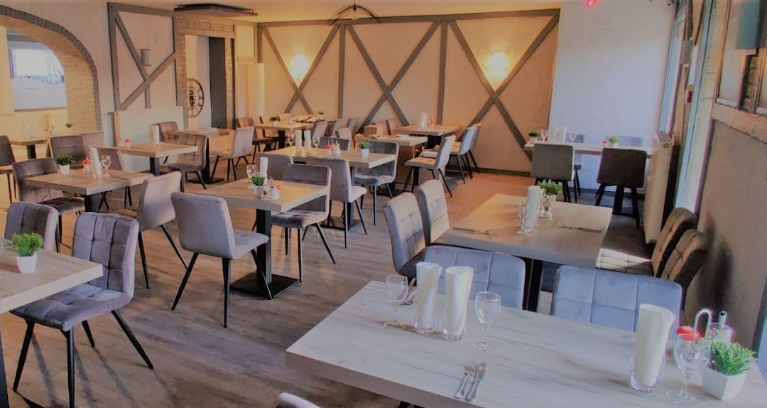 Hotel-Restaurant du Commerce主图