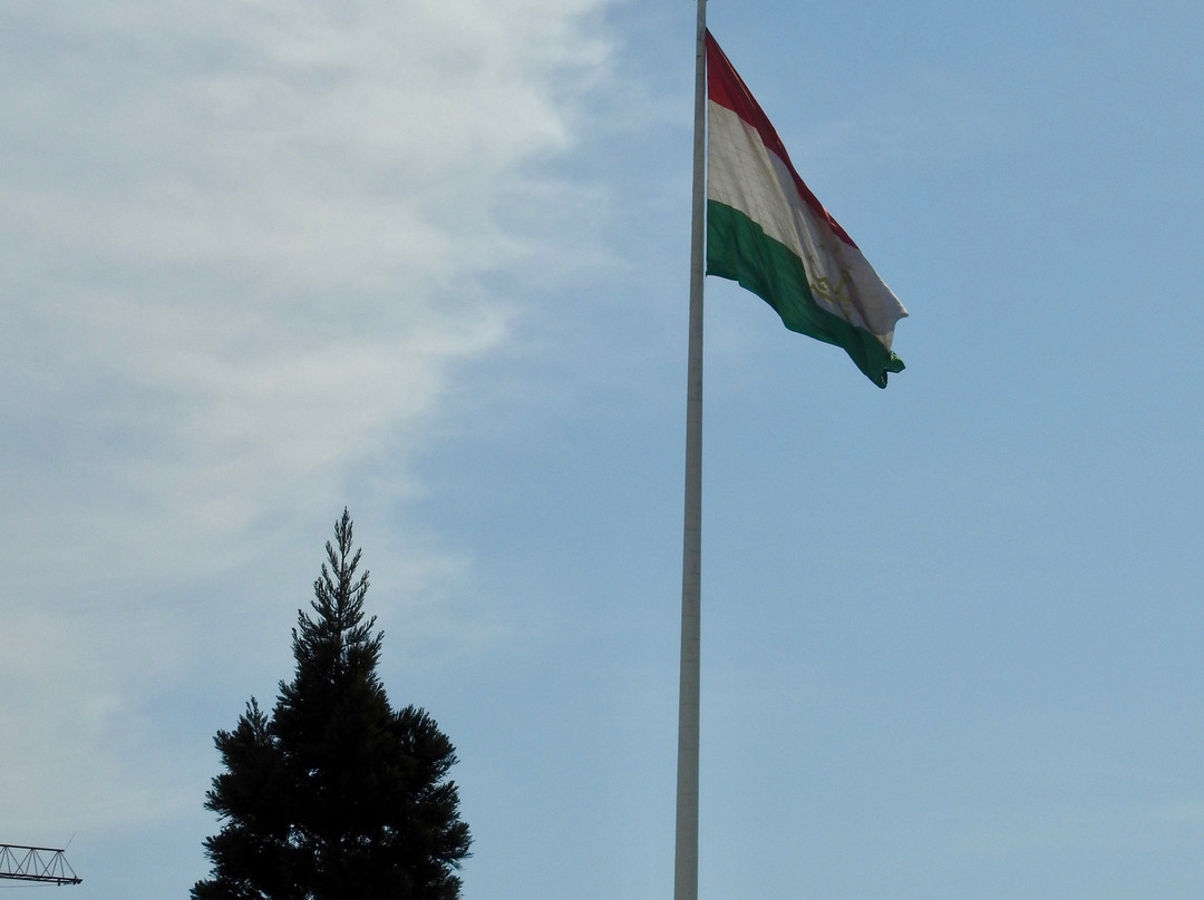 Flagpole with the Flag of Tajikistan-杜尚别必去景点