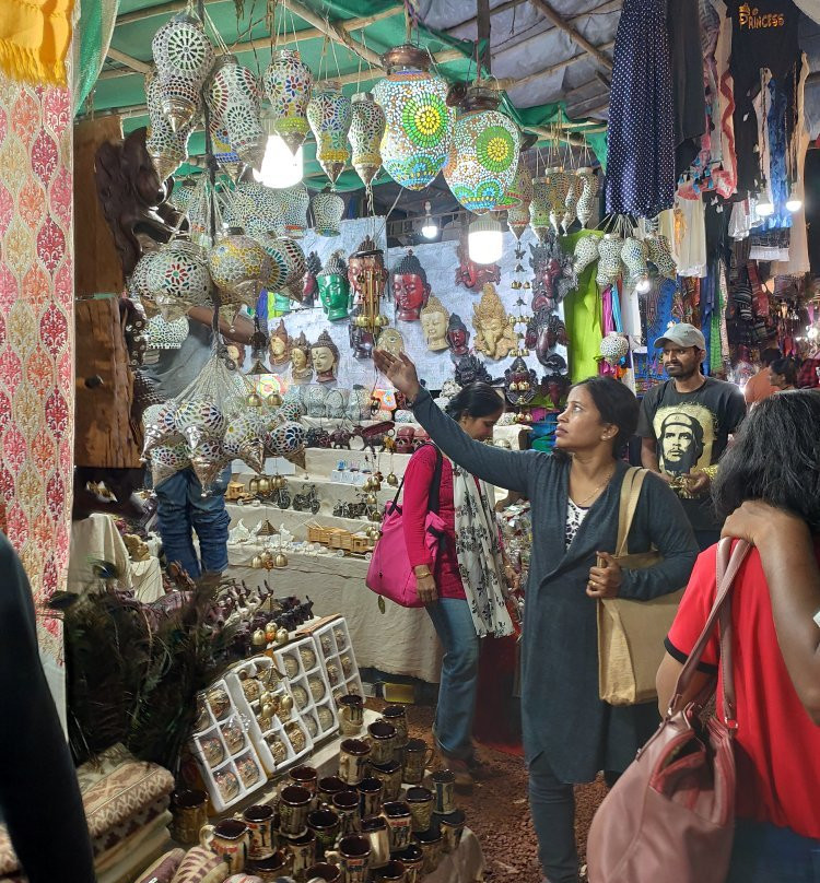 The Saturday Night Market景点图片