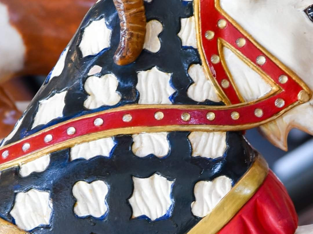 Coolidge Park Antique Carousel-查塔努加必去景点