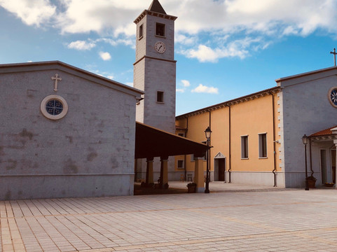 Chiesa Parrocchiale di San Paolo Apostolo-Porto San Paolo必去景点