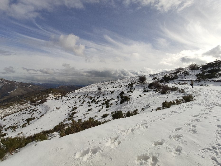Puerto de Aralla-Geras必去景点