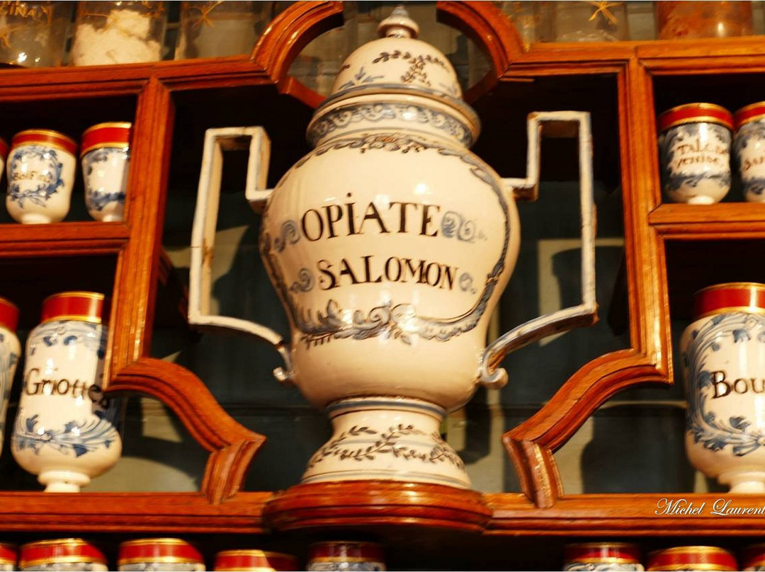 Apothicairerie-布雷斯地区布尔格必去景点