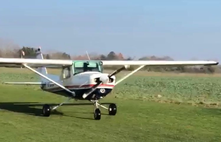 Skyward Flight Training-圣埃德蒙兹伯里必去景点